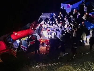 ۱۲ ساعت عملیات نفس‌گیر در برف و سرما / نجات مصدوم گرفتار در ارتفاعات تکه‌لیک خوی