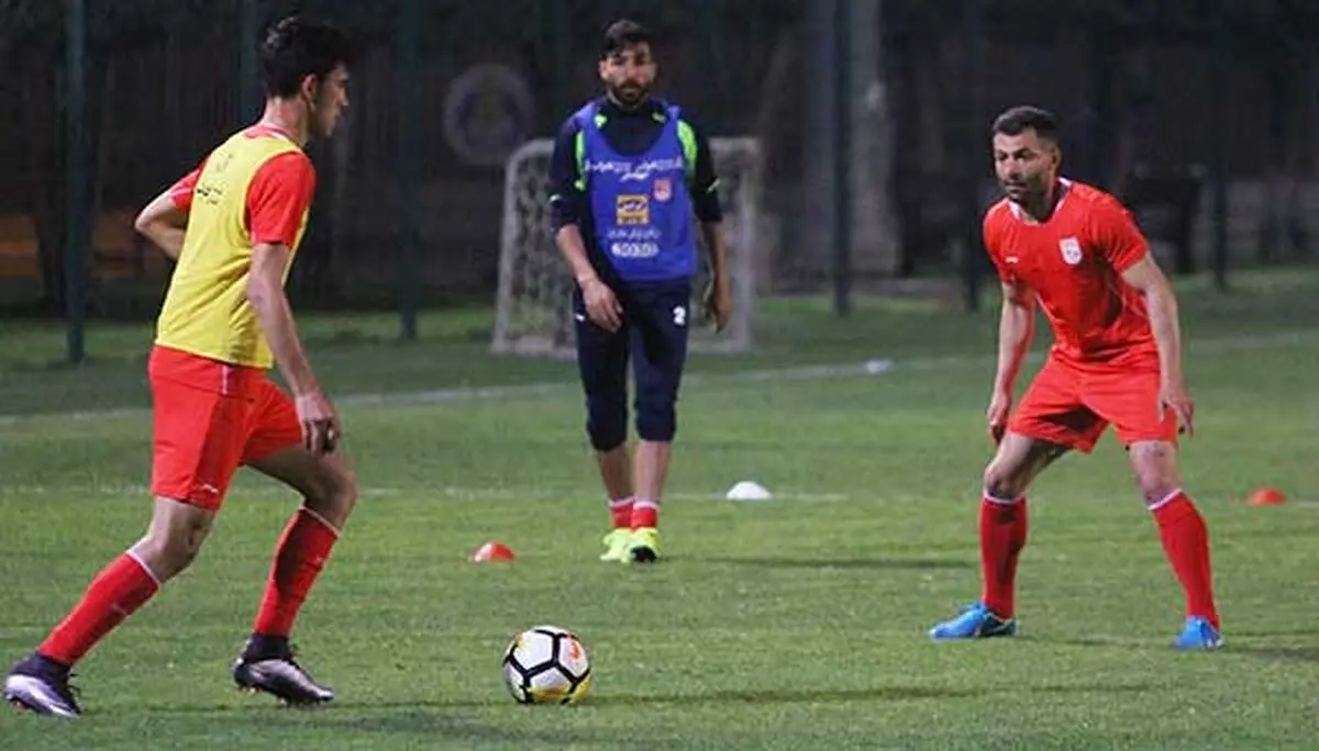 تمرین با نشاط شاگردان ساغلام  پیش از مصاف با الغرافه