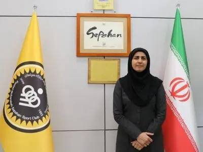چین‌سری: برای انتخاب سرمربی تیم بانوان سپاهان منتظر نظر هیات مدیره هستیم