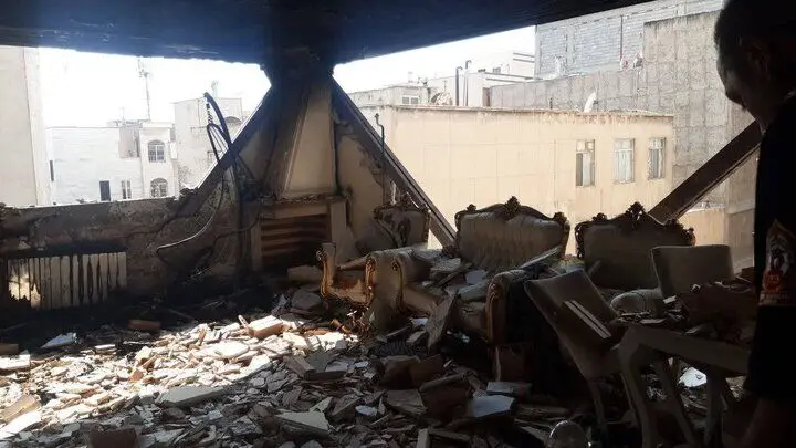 جزئیاتی از حادثه انفجار و آتش‌سوزی یک ساختمان مسکونی در خیابان آیت تهران