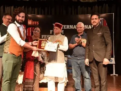 «تامینا» از جشنواره شیملای هند جایزه گرفت