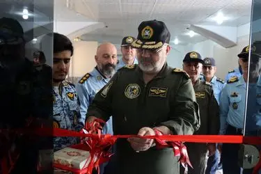 امیر سرتیپ واحدی از پایگاه هوایی شهید اردستانی امیدیه بازدید کرد
