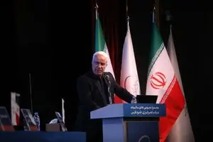 بفجر» در مسیر بازسازی تا فتح قله‌ها؛ عهد سهامداران و مدیران فجر انرژی خلیج فارس برای ادامه راه سازندگی