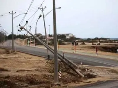 خاموشی در بخش مرکزی گچساران به دلیل سقوط پایه‌ها و ترانس‌های برق