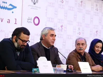 حاتمی‌کیا: دولت خاصی را نقد نمی‌کنم