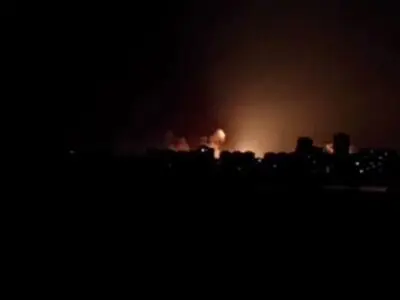 Israeli Air Raid Injures Three Civilians in Syria's Homs Region

