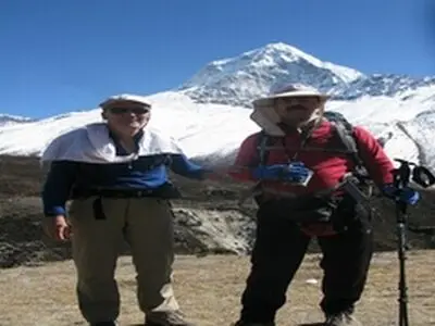 قله‌ مون‌بلان فرانسه زیر پای کوهنوردان لرستانی