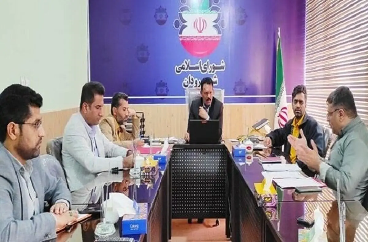 سئوالات چهارعضو شورای شهر رودان به شهردار ابلاغ شد