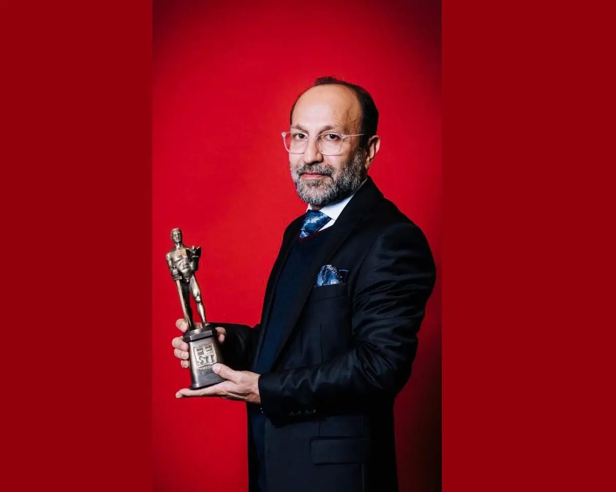 اهدای جایزه victory award به اصغر فرهادی