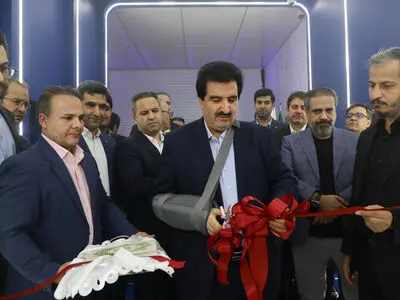اولین شعبه هوشمند و سوپراپلیکیشن بانک رفاه کارگران رونمایی شد
