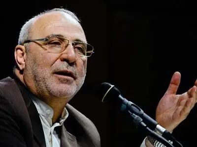 آغاز دور جدیدی از همسان‌سازی با ۹۲ هزار میلیارد تومان اعتبار/ دنبال ترمیم حقوق به اضافه متناسب‌سازی هستیم/ دولت ۴۰ هزار میلیارد تومان به تامین‌اجتماعی  پرداخت کرد