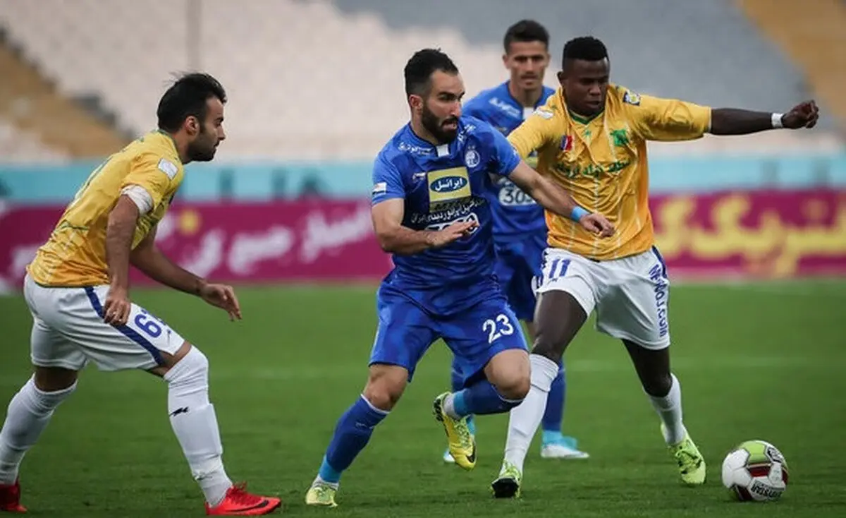 صنعت نفت آبادان 0 - 0 استقلال تهران / آبی‌ها در جنگ سهمیه ماندند
