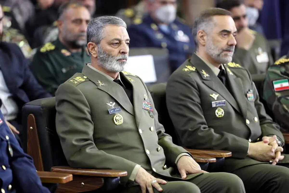 پیام تبریک وزیر دفاع به فرمانده کل ارتش جمهوری اسلامی ایران 