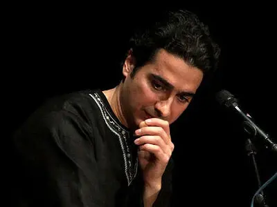 همایون شجریان در استرالیا روی صحنه می‌رود