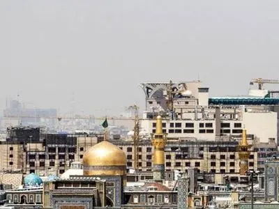 اعتراض امام جمعه مشهد درست است/ ساخت و سازهای اطراف حرم رضوی تخلف بود 