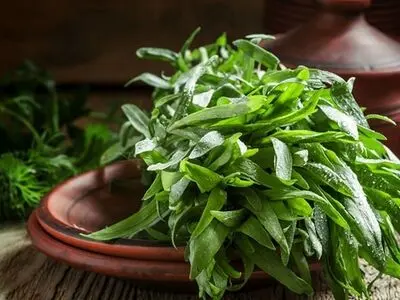 سبزی معطر ضد دندان درد 