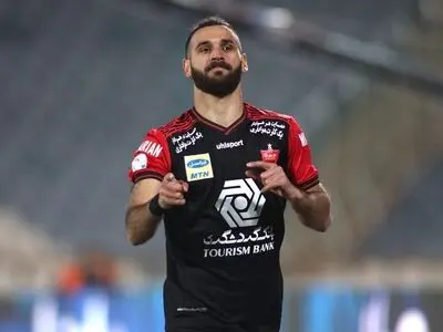احمدنوراللهی و واریز 10 امتیاز برای پرسپولیس (عکس)
