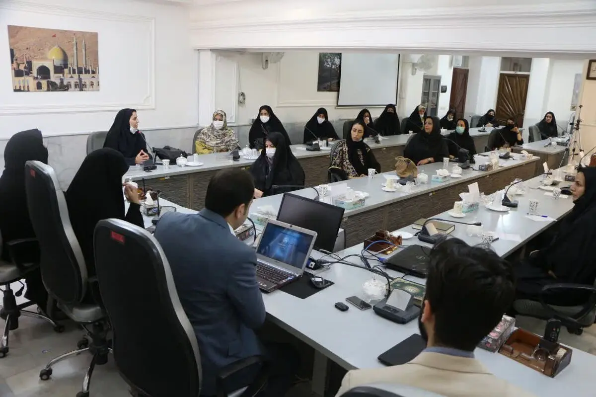 اجرای طرح " جامه خودکفایی" ویژه بانوان هنرمند کاشانی 