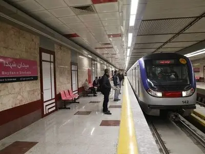کاهش سرفاصله قطارها با استفاده بهینه از ظرفیت‌های موجود در ناوگان مترو