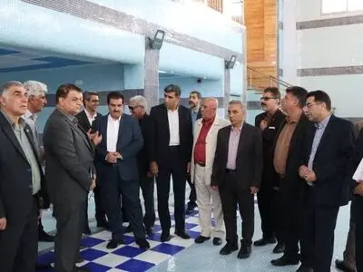 استخر سرپوشیده مجموعه فرهنگی ورزشی کارگران صدرا افتتاح شد