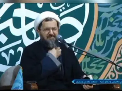 قطع برنامه زنده شبکه قم، پس از اعتراض یک شهروند به قیمت دلار 