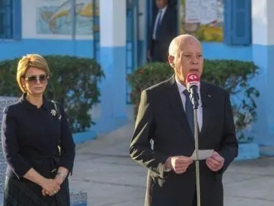 درخواست اپوزیسیون تونس برای استعفای فوری قیس سعید 