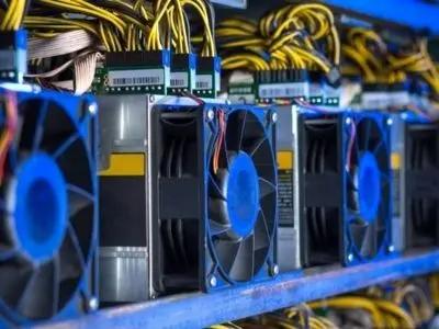 172 دستگاه رمزارز غیرمجاز در استان یزد کشف شد / دستگیری 4 نفر