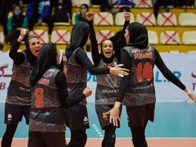 والیبال بانوان؛ سایپا با یک برد قهرمان می‌شود