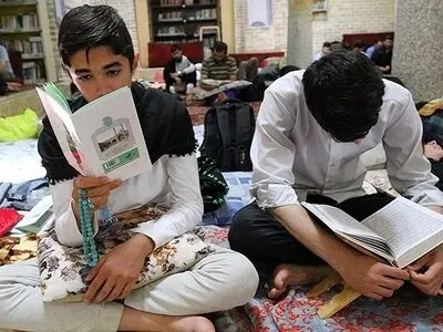 کانون‌های مساجد فارس میزبان معتکفین می‌شوند