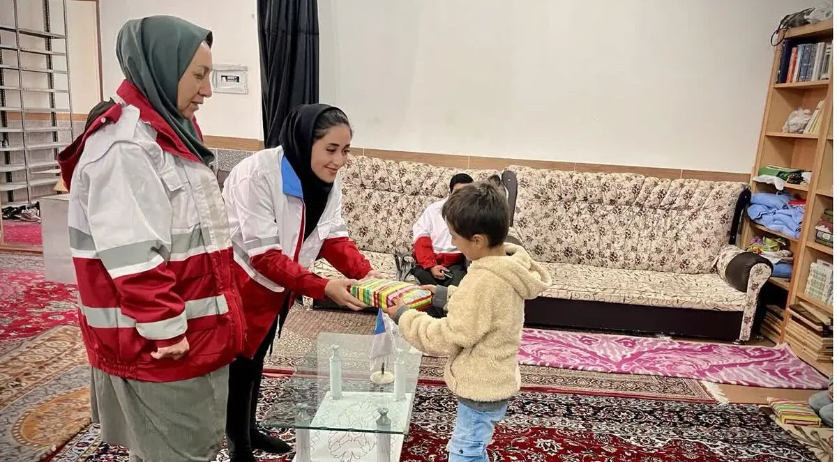 کمک ۸.۲ میلیارد ریالی خیّران هلال احمر به دانش‌آموزان نیازمند آذربایجان‌غربی