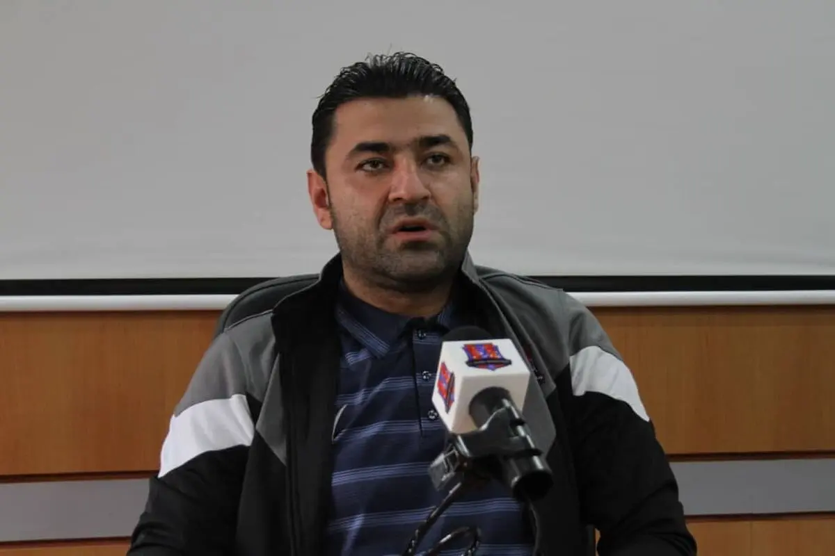 فاضلی: بازیکنان ما می‌دانند که باید با امتیاز از زمین خارج شوند/ امیدوارم سازمان لیگ در برنامه ریزی بازی ها تجدید نظر کند