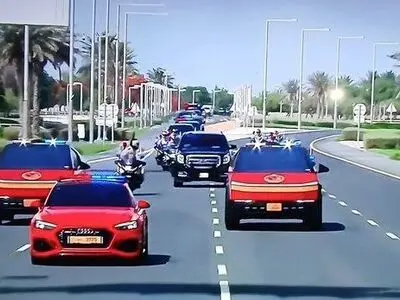 تصاویری از اسکورت ترامپ با سایبرتراک تسلا متعلق به ایلان ماسک
