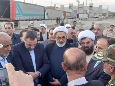 انسداد مرزها  سیاست کلی نظام است
