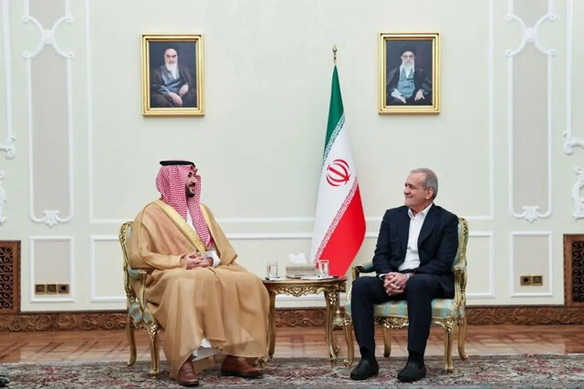 وزیر دفاع عربستان با پزشکیان دیدار کرد