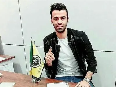 کارت بازی حسن‌زاده صادر شد
