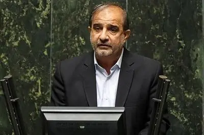 آنچه سفره مردم را دچار مشکل کرده سوء مدیریت‌ها است/ بانک مرکزی با سهل انگاری دچار ندانم کاری شده است