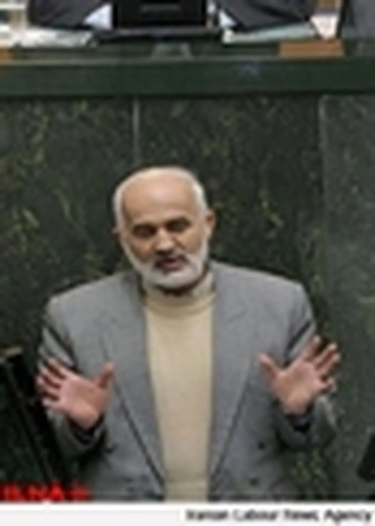 سمت نمایندگی مجلس قابل واگذاری به دیگری نیست