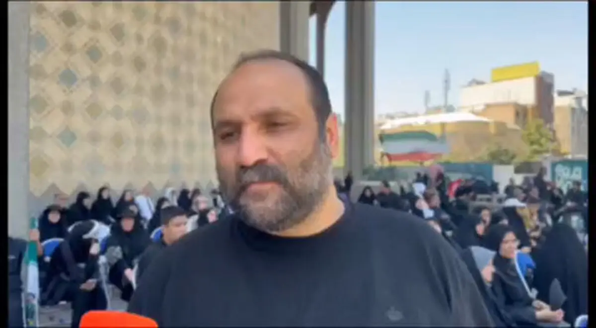 امیرحسین شفیعی، کارگردان تئاتر: دنیای هنر بعد از امام شهید یتیم شد + فیلم