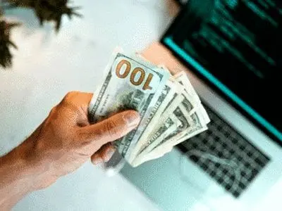 کسب درآمد دلاری در منزل