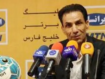 نظرزاده: امیدوارم با 3 امتیاز به مشهد برگردیم/بازیکنان لیگ کیفیت ندارند