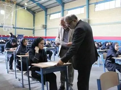 نماینده مردم قزوین، البرز و آبیک از روند برگزاری امتحانات نهایی بازدید کرد
