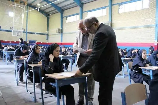 نماینده مردم قزوین، البرز و آبیک از روند برگزاری امتحانات نهایی بازدید کرد