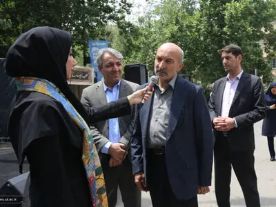 آن‌گونه که شایسته بوده از زبان فارسی و جایگاه فردوسی پاسداری نکردیم


