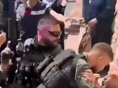 نحوه برخورد نظامیان اسرائیلی با نمازگزاران فلسطینی + فیلم