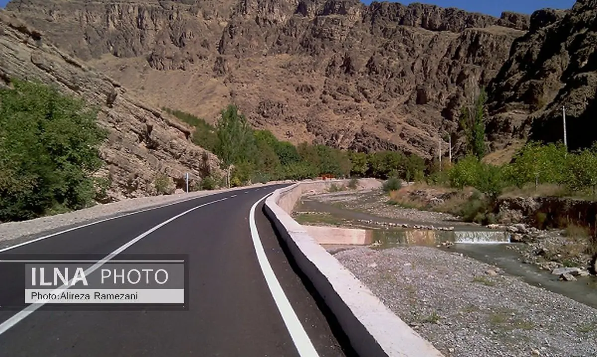ارتباط شهرستان تکاب با استان زنجان 30 کیلومتر کوتاه‌تر می‌شود