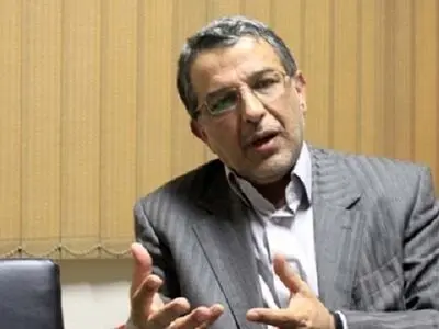 تجهیزات صنایع داروسازی کشور قدیمی شده است/ بودجه کافی در اختیار مراکز تحقیقات دارویی قرار نمی‌گیرد 