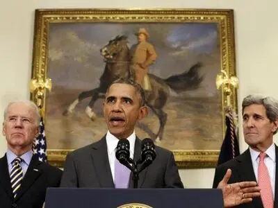 Obama expected to sign Iran Sanctions Act extension into law; White House