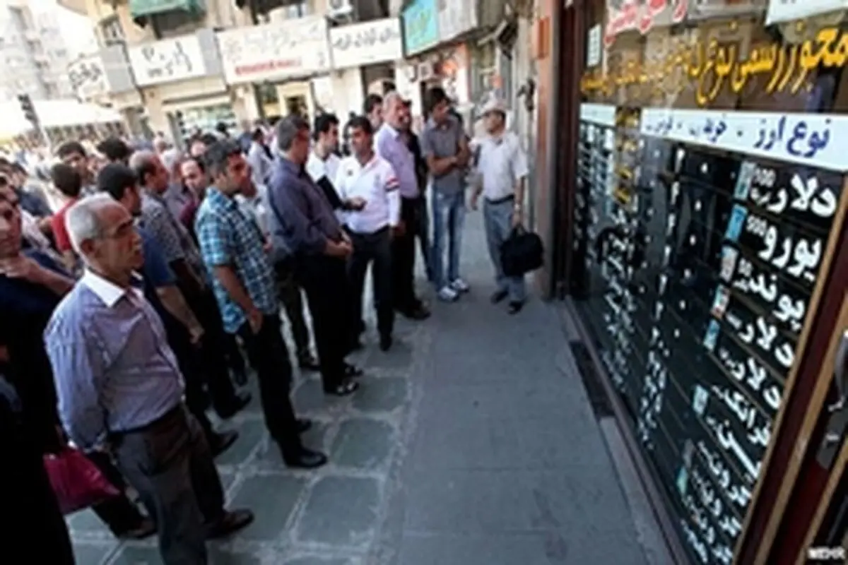 قدرت عمل دولت در تنظیم عرضه و تقاضا، عامل تنظیم بازار ارز در پایان سال