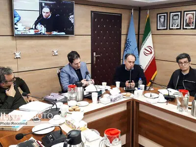 مصباحیان: روشنفکری ایرانی با مظاهر مدرنیته درگیر است نه با فرآیند تجدد/ 
شریعتی: در نتیجه تبدیل فیلسوف به شارح، ما هیچ متفکر جهان‌روایی نداشته‌ایم/ طباطبایی: غرب‌زدگی چیزی جز انسداد تفکر نیست