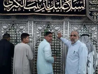 استشهاد احد المدافعین عن مراقد اهل البیت (ع) فی سوریا بقصف أمریکی